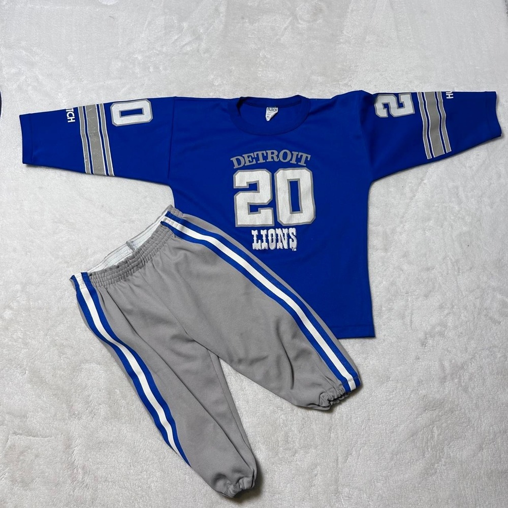 Vintage Hutch Boys Barry Sanders Jersey Uniform Youth Child Size Medium Lions